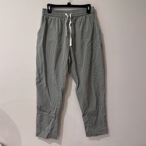 Sweaty Betty X Halle Berry sage green athletic drawstring pants size small